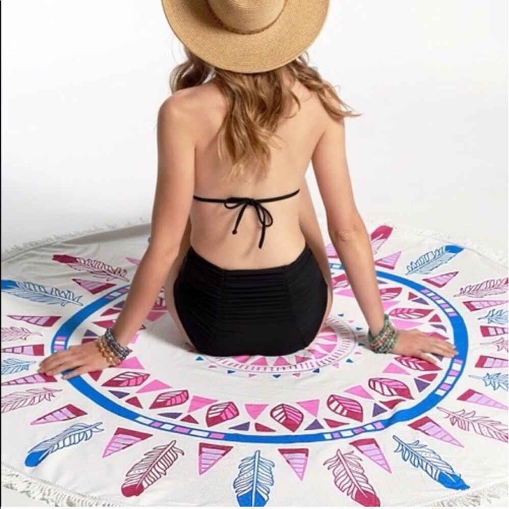 Round beach blanket towel 🏖